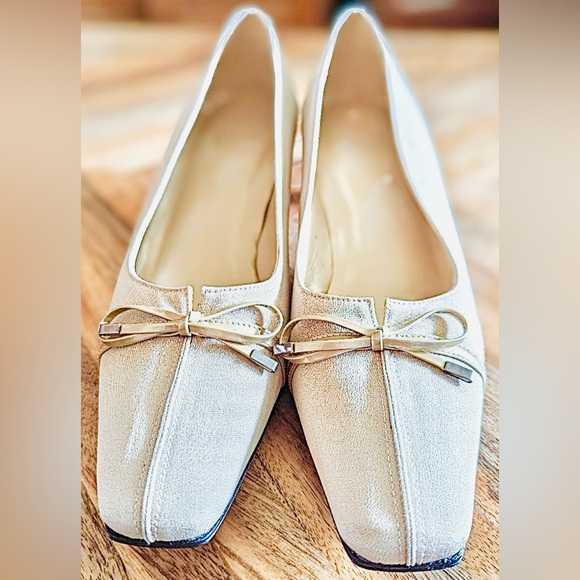 Stuart Weitzman NWOT Vintage Designer Shoe SZ 6.5 seasonal transition shoe! - Picture 2 of 4